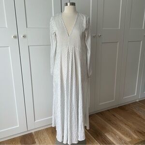 Zara V neck Striped Maxi Dress sz. XS